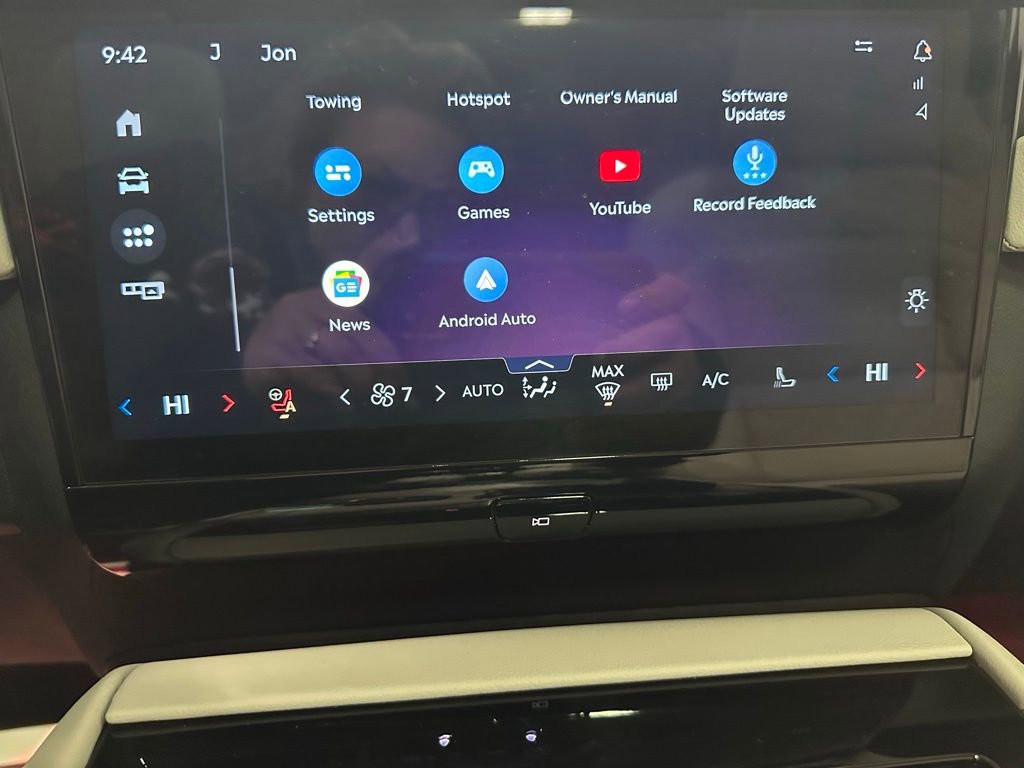 Used 2025 Lincoln Navigator Reserve image 30