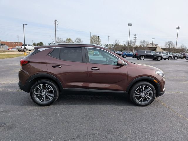 Used 2022 Buick Encore GX Select image 2