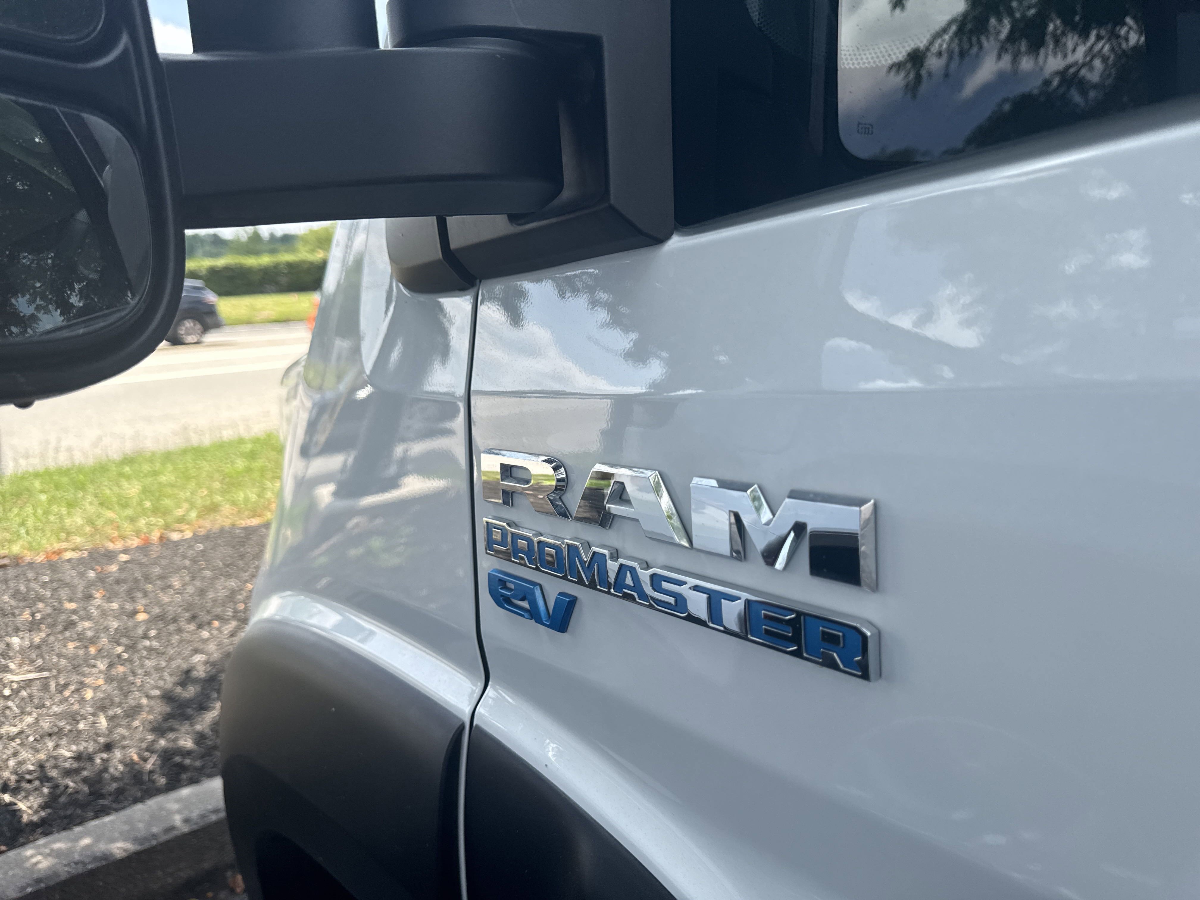 Used 2024 RAM ProMaster 3500 w/ Delivery Van Package image 35