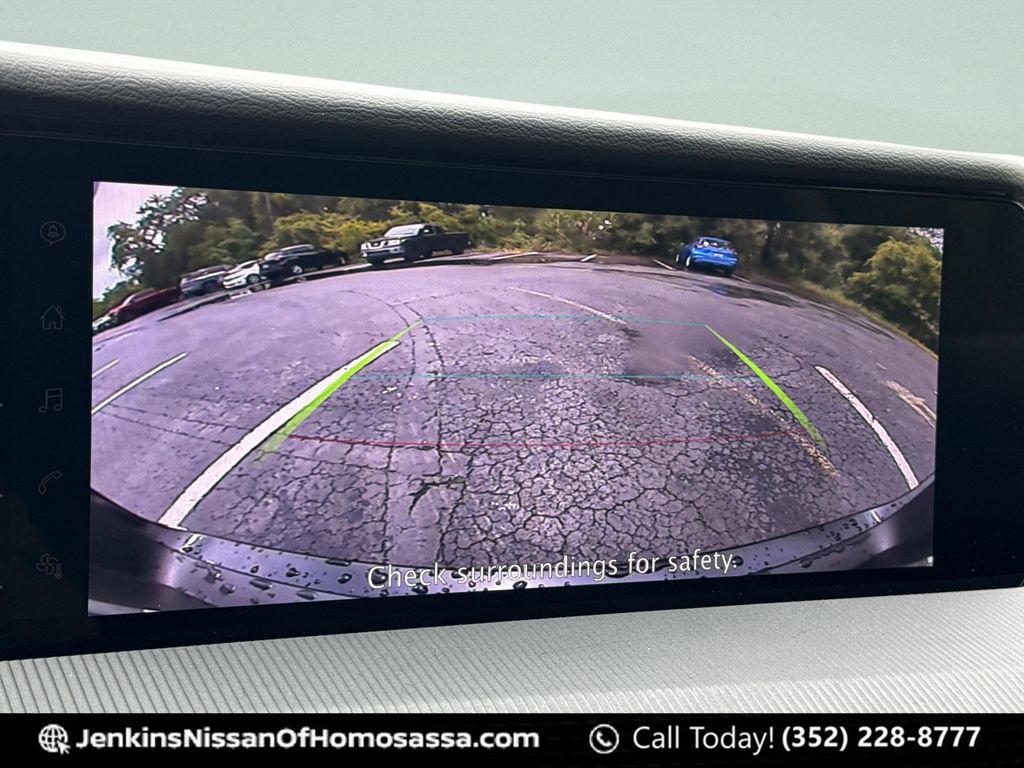 Certified 2025 Nissan Murano SV FWD image 32