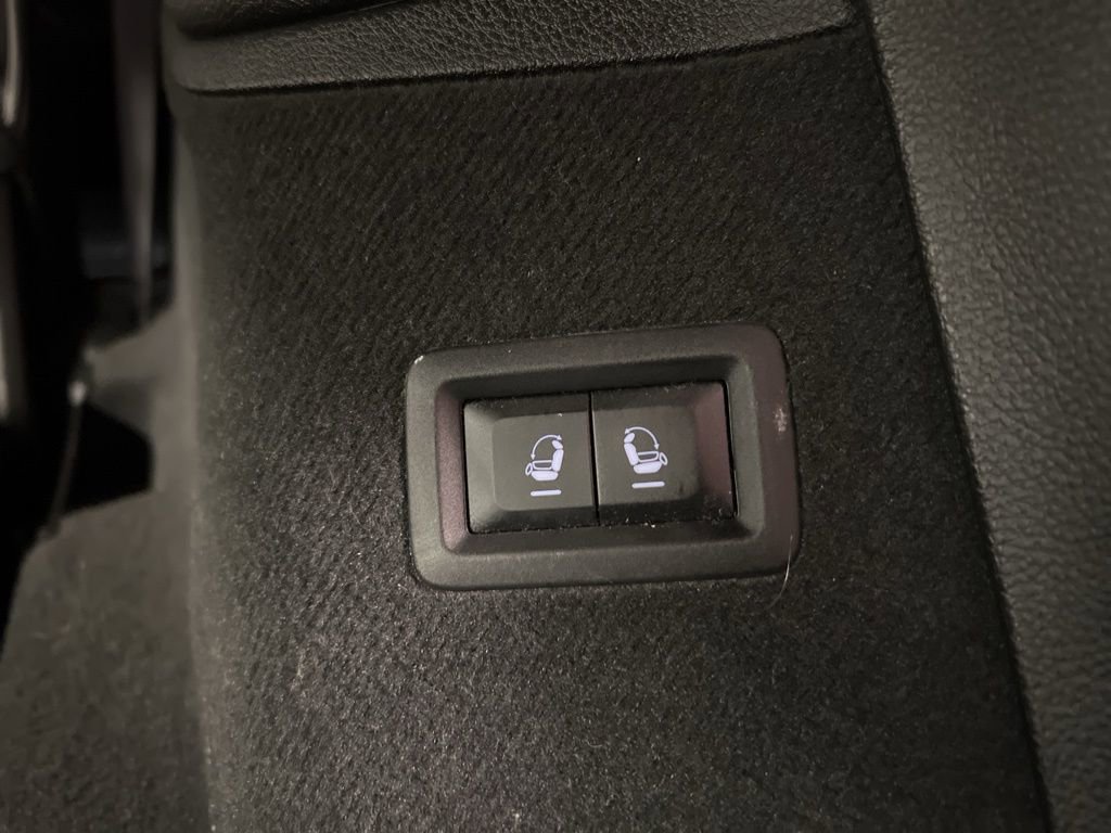 Used 2023 Jeep Grand Cherokee L Summit w/ High Altitude Package image 33