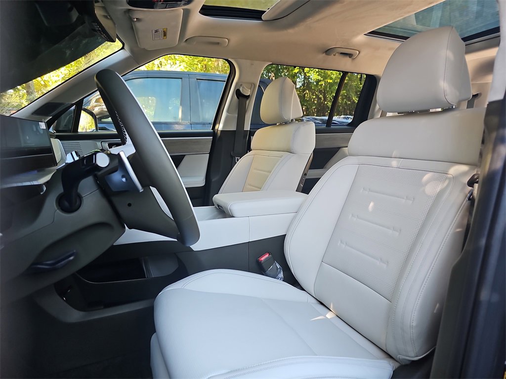 New 2025 Hyundai Santa Fe Calligraphy image 15