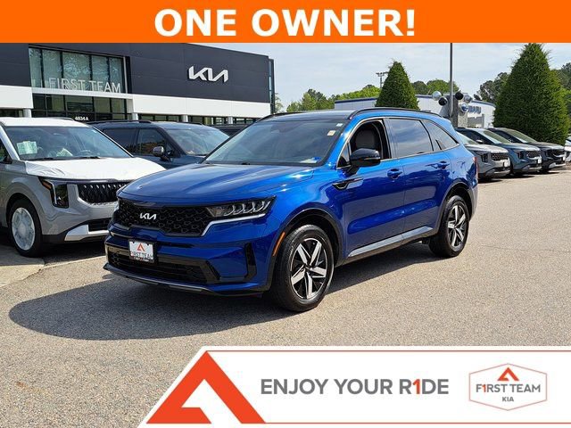 Used 2022 Kia Sorento S w/ Panoramic Sunroof Package FWD image 1