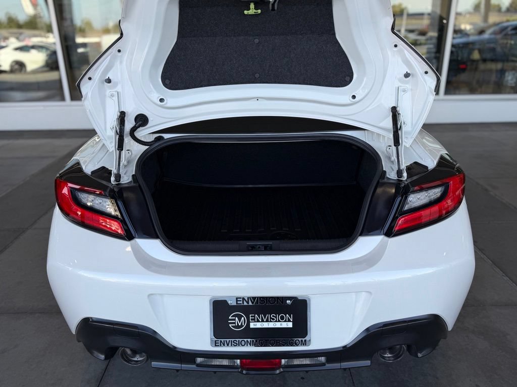 Certified 2023 Toyota GR86 w/ ALL Weather Mat Package (TMS) RWD image 16
