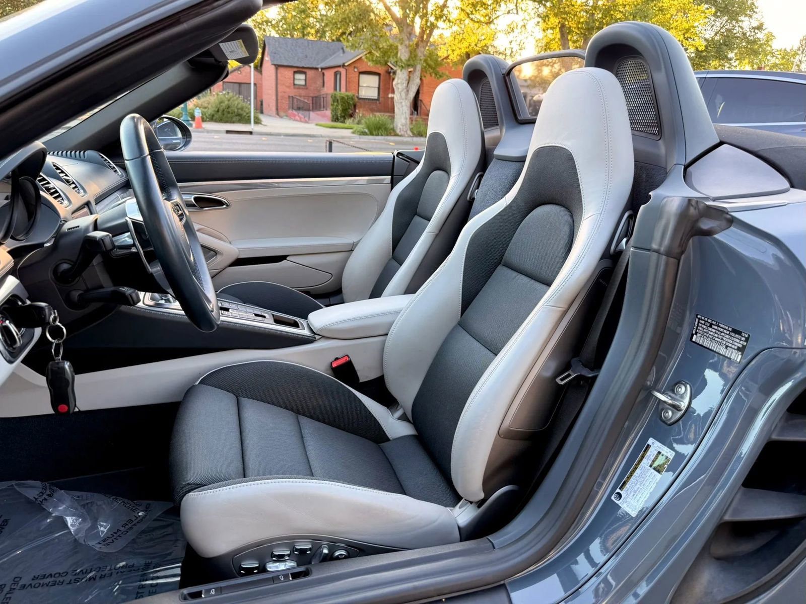 Used 2017 Porsche 718 Boxster S RWD image 20