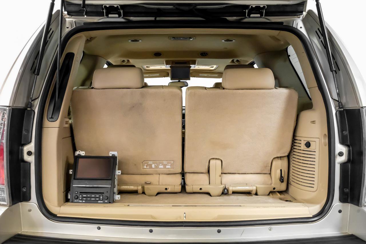 Used 2014 Cadillac Escalade Premium image 43