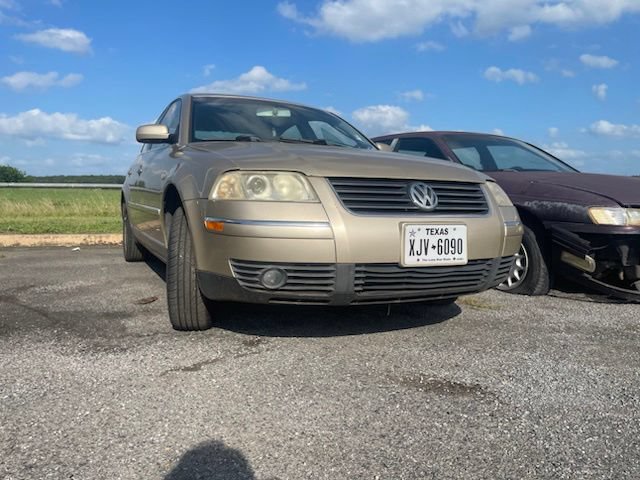 Used 2002 Volkswagen Passat GLS FWD image 18