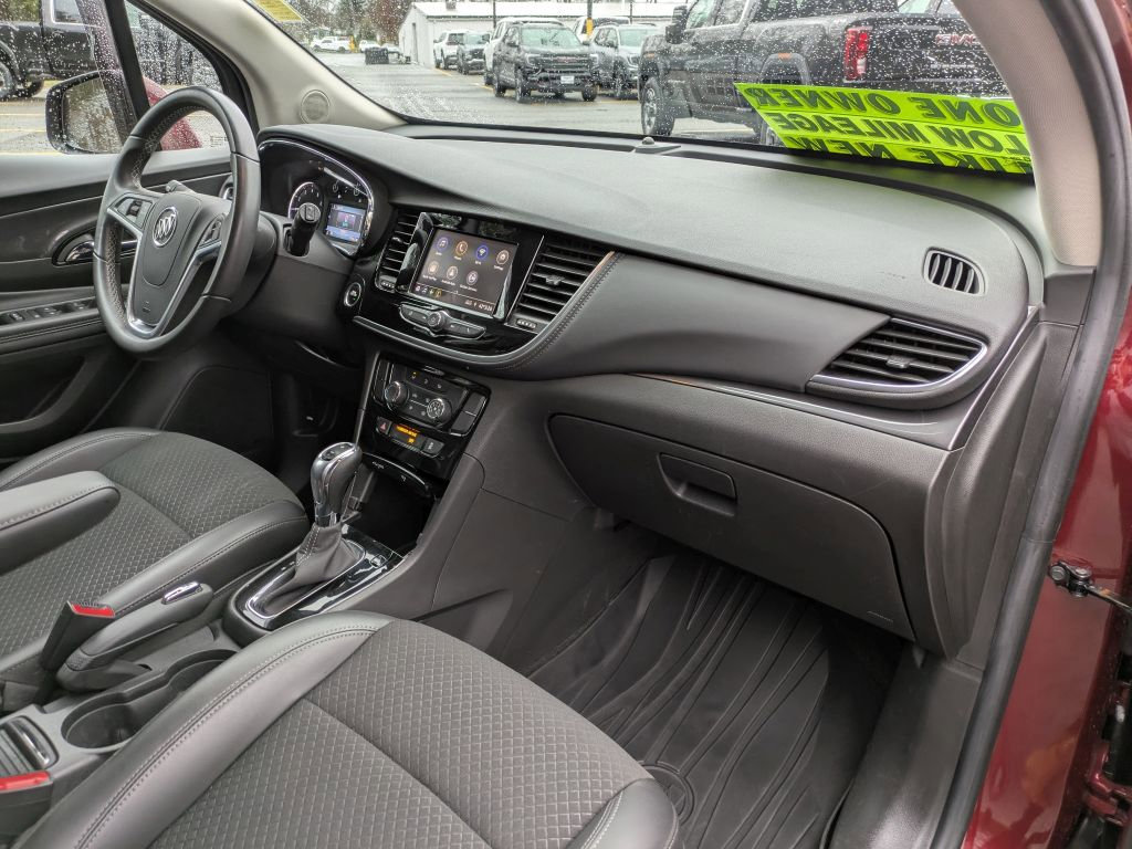 Certified 2022 Buick Encore Preferred w/ Safety Package image 25