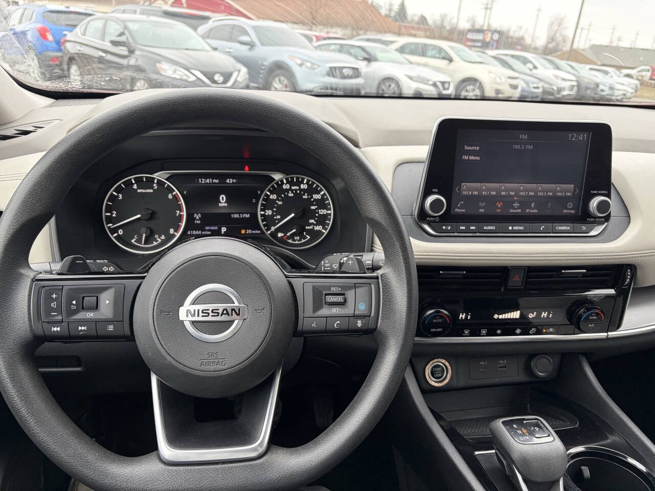 Used 2021 Nissan Rogue SV AWD/4WD image 23