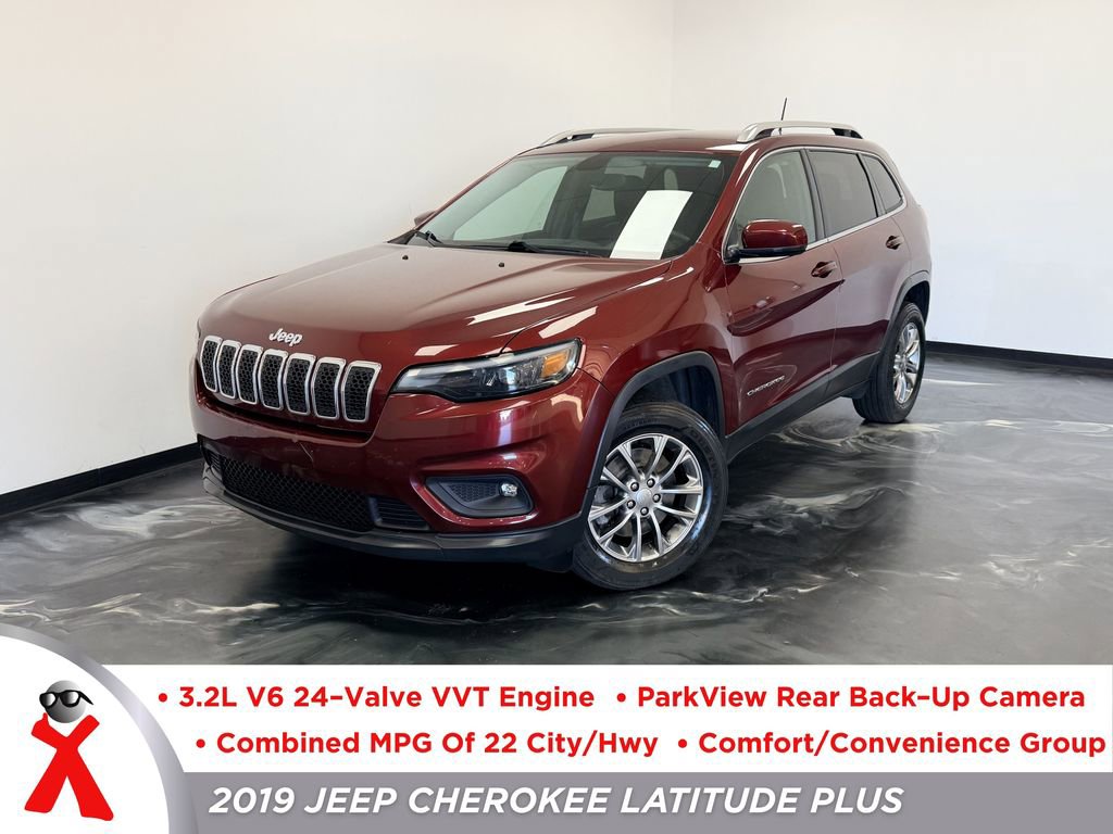 Used 2019 Jeep Cherokee Latitude Plus w/ Comfort/Convenience Group