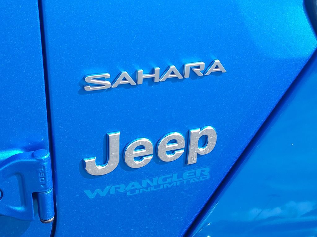 Certified 2022 Jeep Wrangler Unlimited Sahara w/ Cold Weather Group AWD/4WD image 7