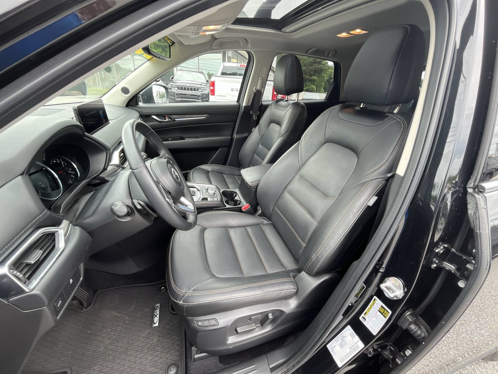 Used 2023 MAZDA CX-5 AWD 2.5 S w/ Premium Plus Pkg image 14