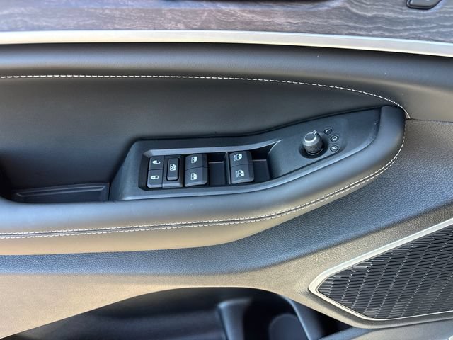 New 2026 Jeep Grand Cherokee Limited AWD/4WD image 16