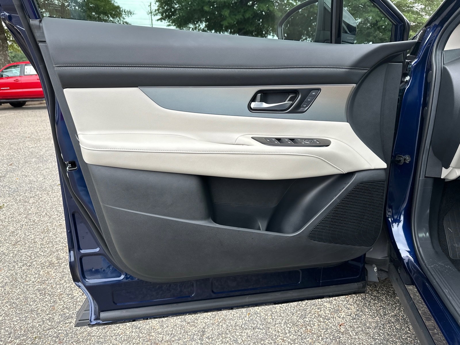 New 2025 Nissan Murano SL w/ Cargo Package image 10