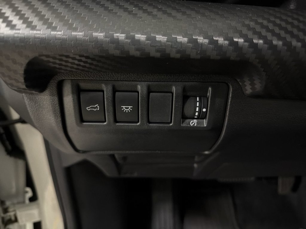 Certified 2023 Subaru Ascent Premium w/ Convenience Package AWD/4WD image 17