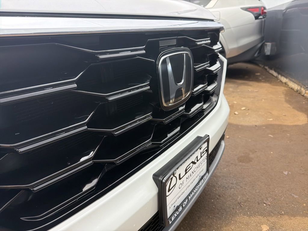 Used 2025 Honda Pilot Touring image 36