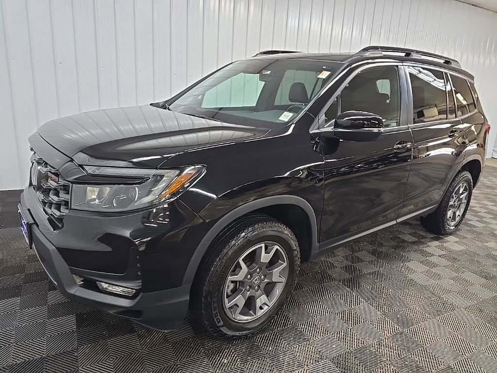 Used 2023 Honda Passport TrailSport image 8