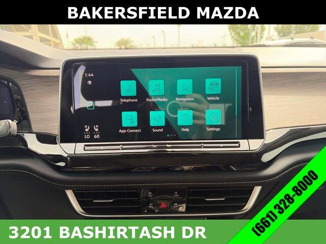 Used 2024 Volkswagen Atlas SEL Premium R-Line image 20