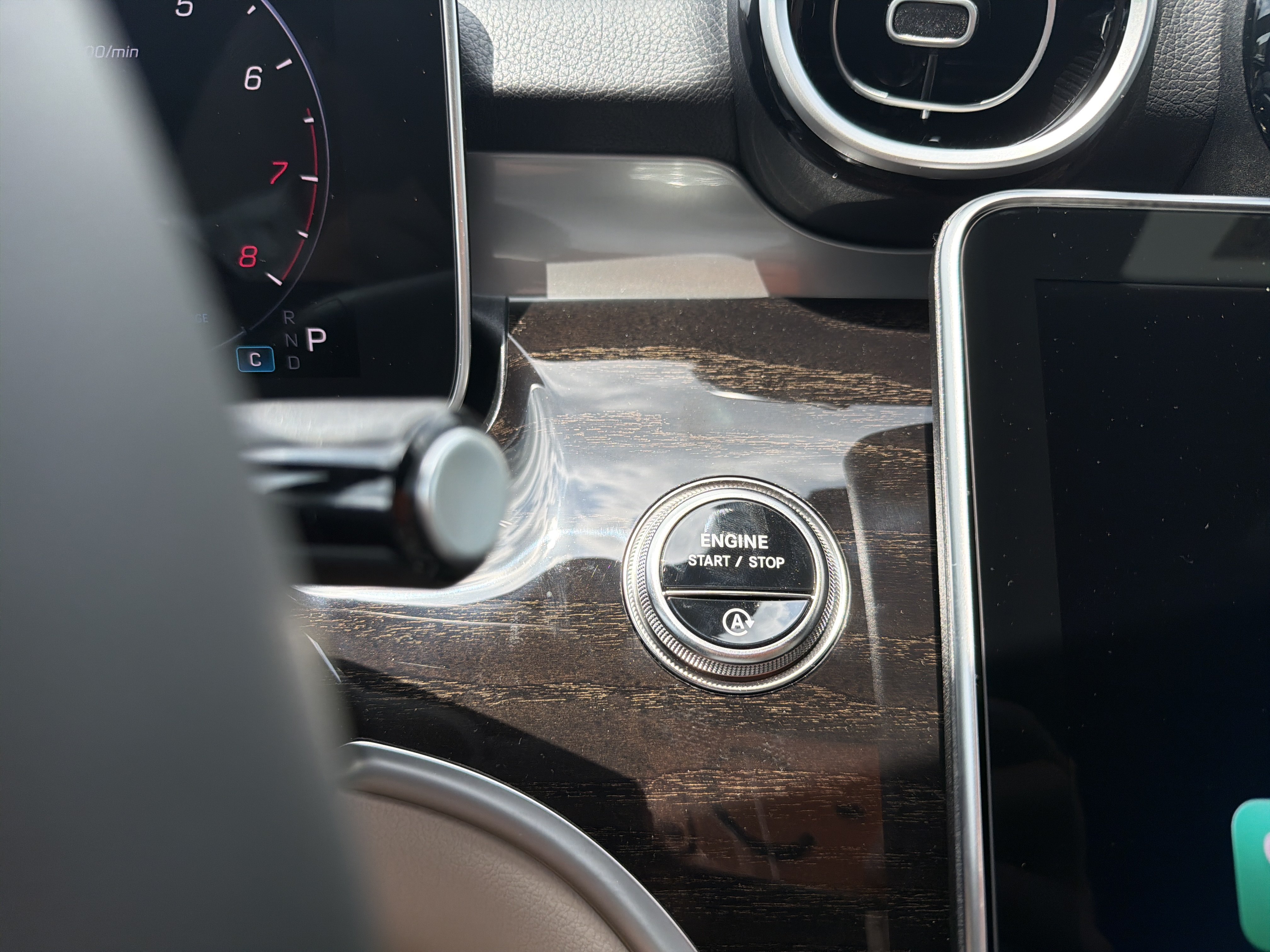 New 2026 Mercedes-Benz C 300 4MATIC Sedan image 19
