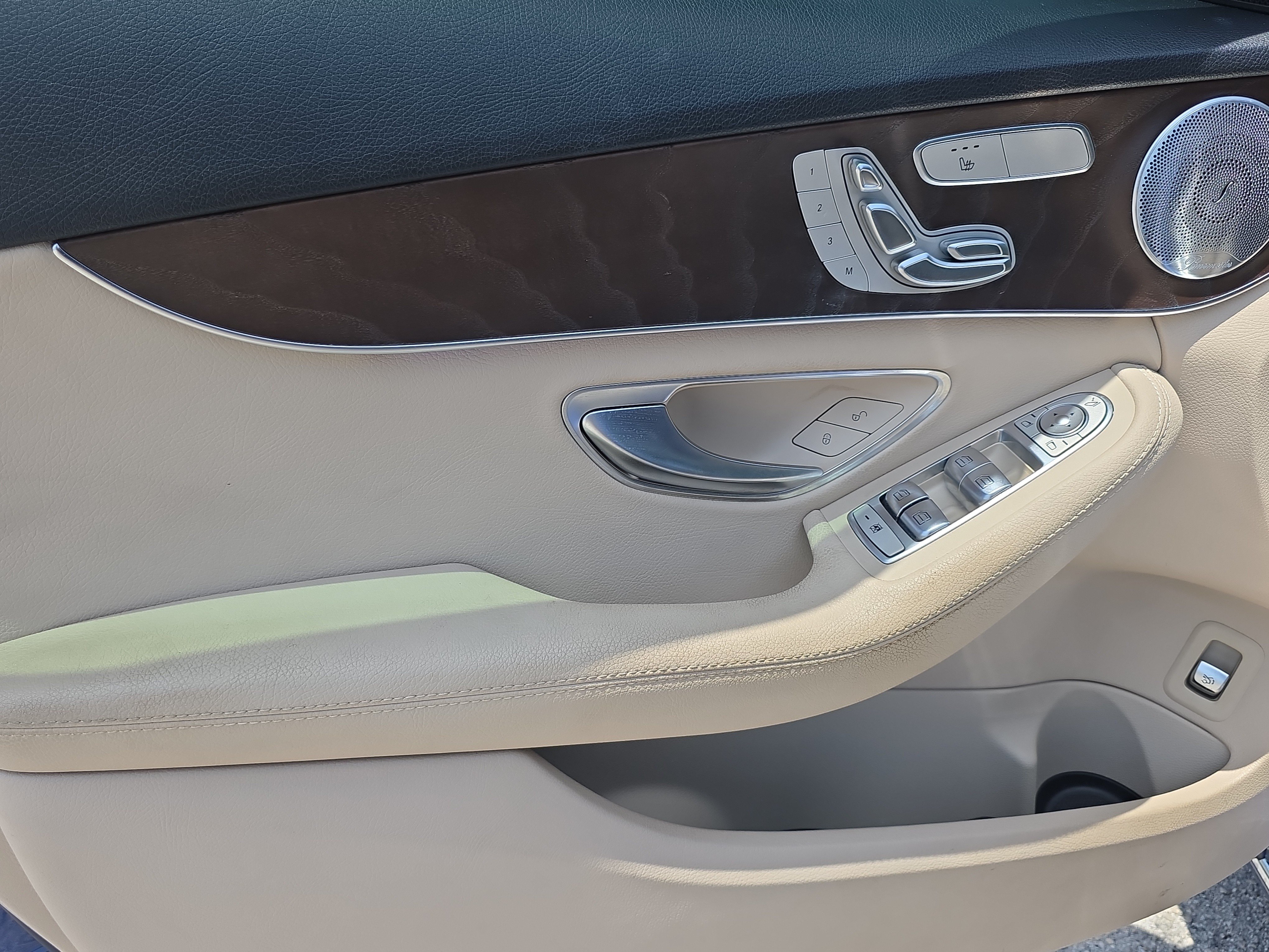 Used 2020 Mercedes-Benz C 300 Sedan image 19