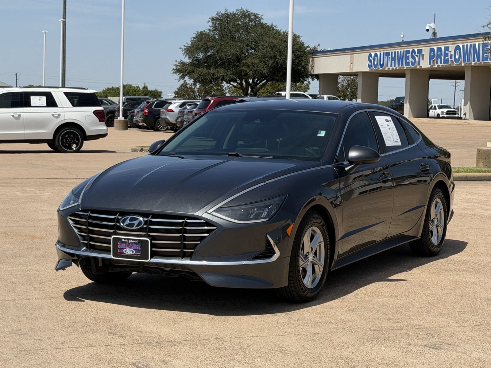 Used 2022 Hyundai Sonata SE FWD image 8