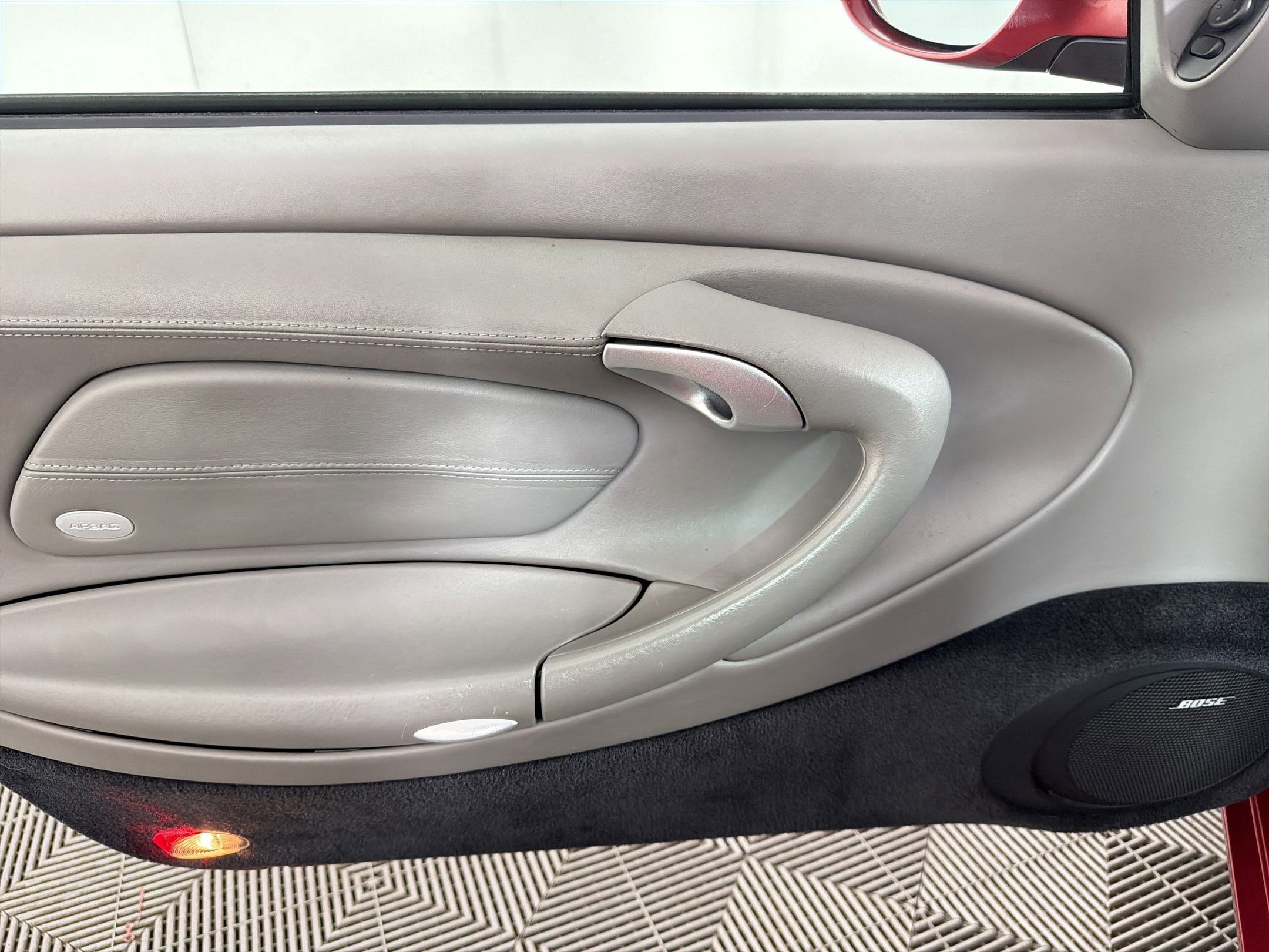 Used 2003 Porsche 911 Carrera RWD image 13