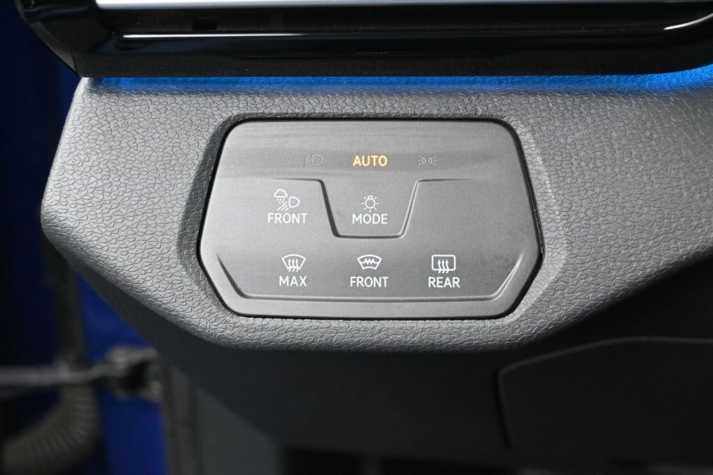 Used 2021 Volkswagen ID.4 Pro S AWD/4WD image 14