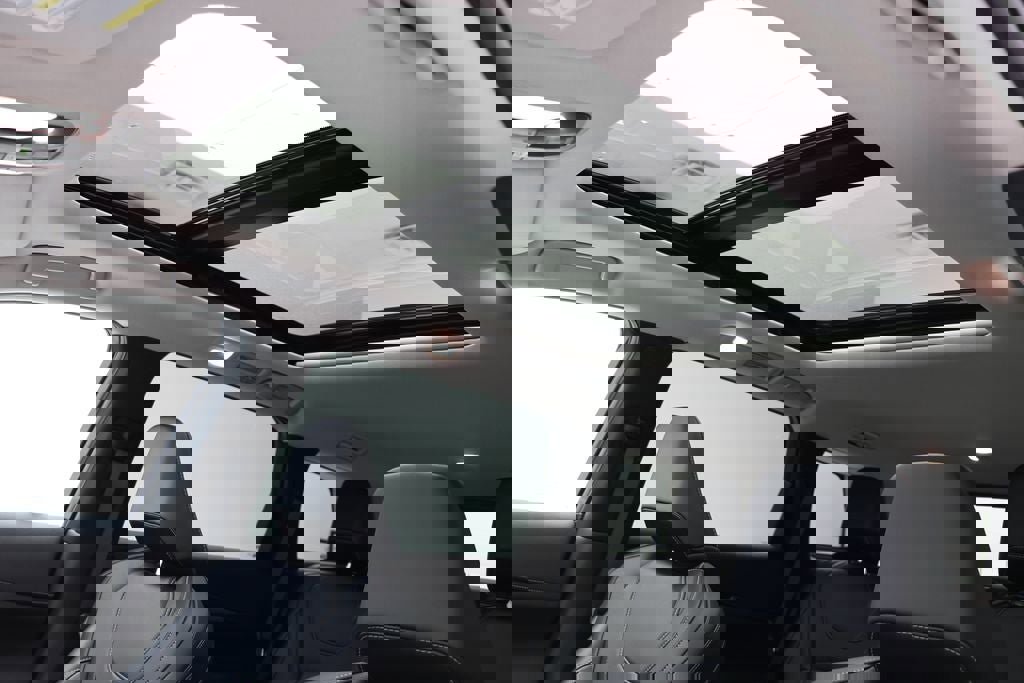 Used 2023 INFINITI QX60 Pure image 17