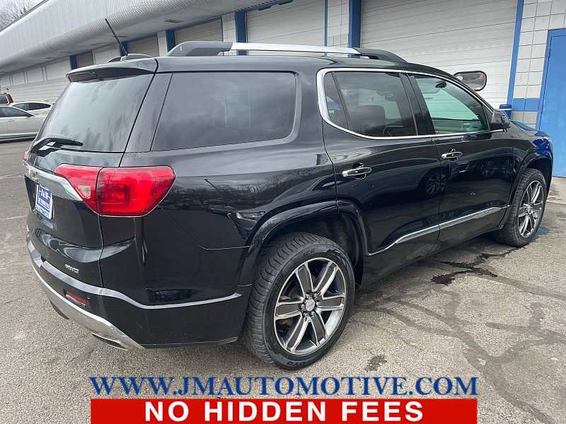 Used 2018 GMC Acadia Denali w/ Technology Package image 3