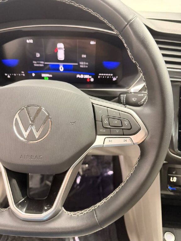 Used 2023 Volkswagen Tiguan SE FWD image 27