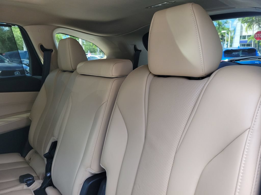 Used 2024 Acura MDX w/ Technology Package AWD/4WD image 12