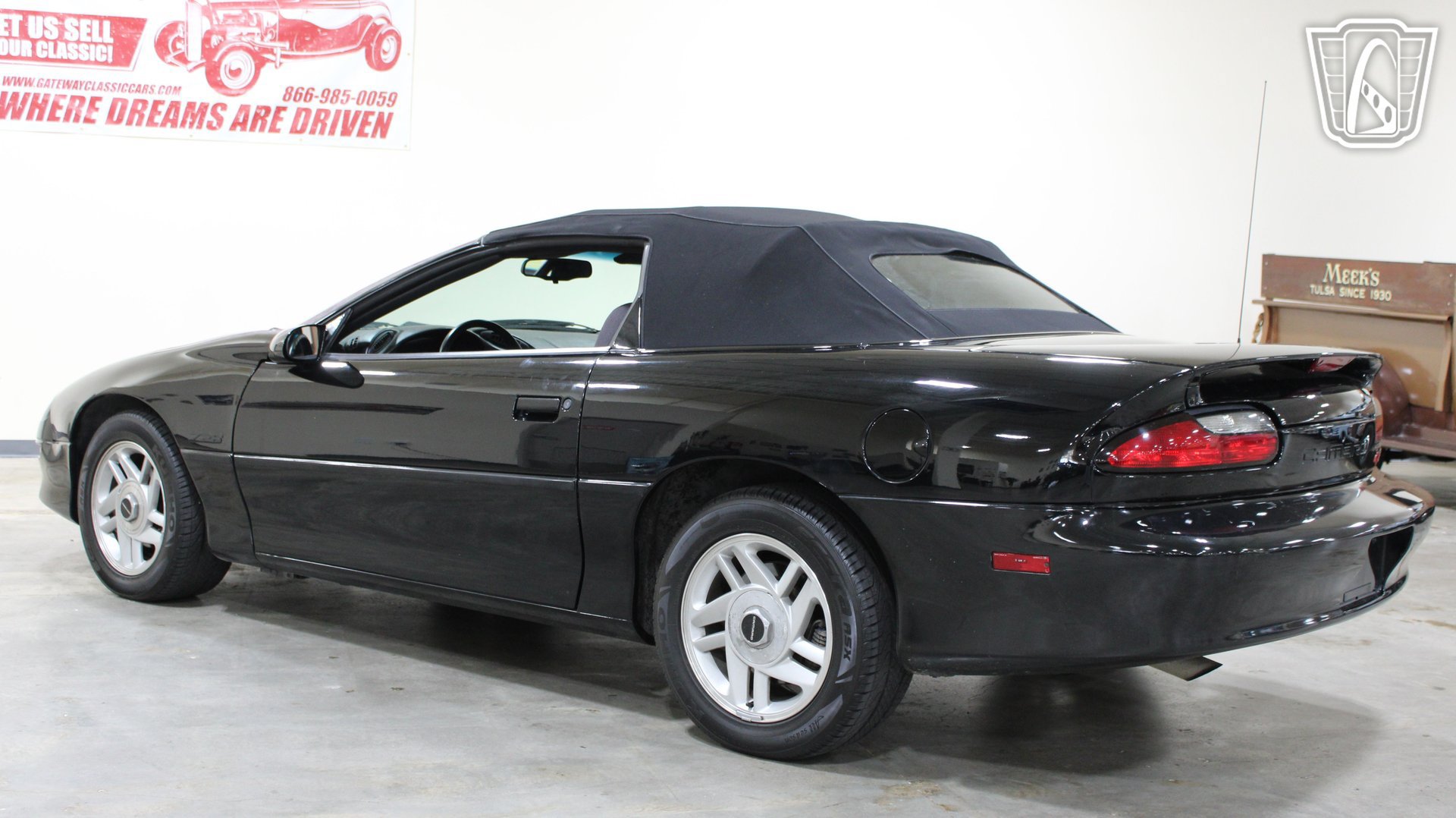 Used 1995 Chevrolet Camaro Z28 RWD image 27