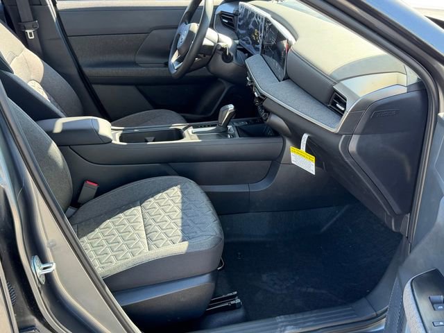 New 2026 Nissan Kicks SV w/ Charging Package FWD image 23