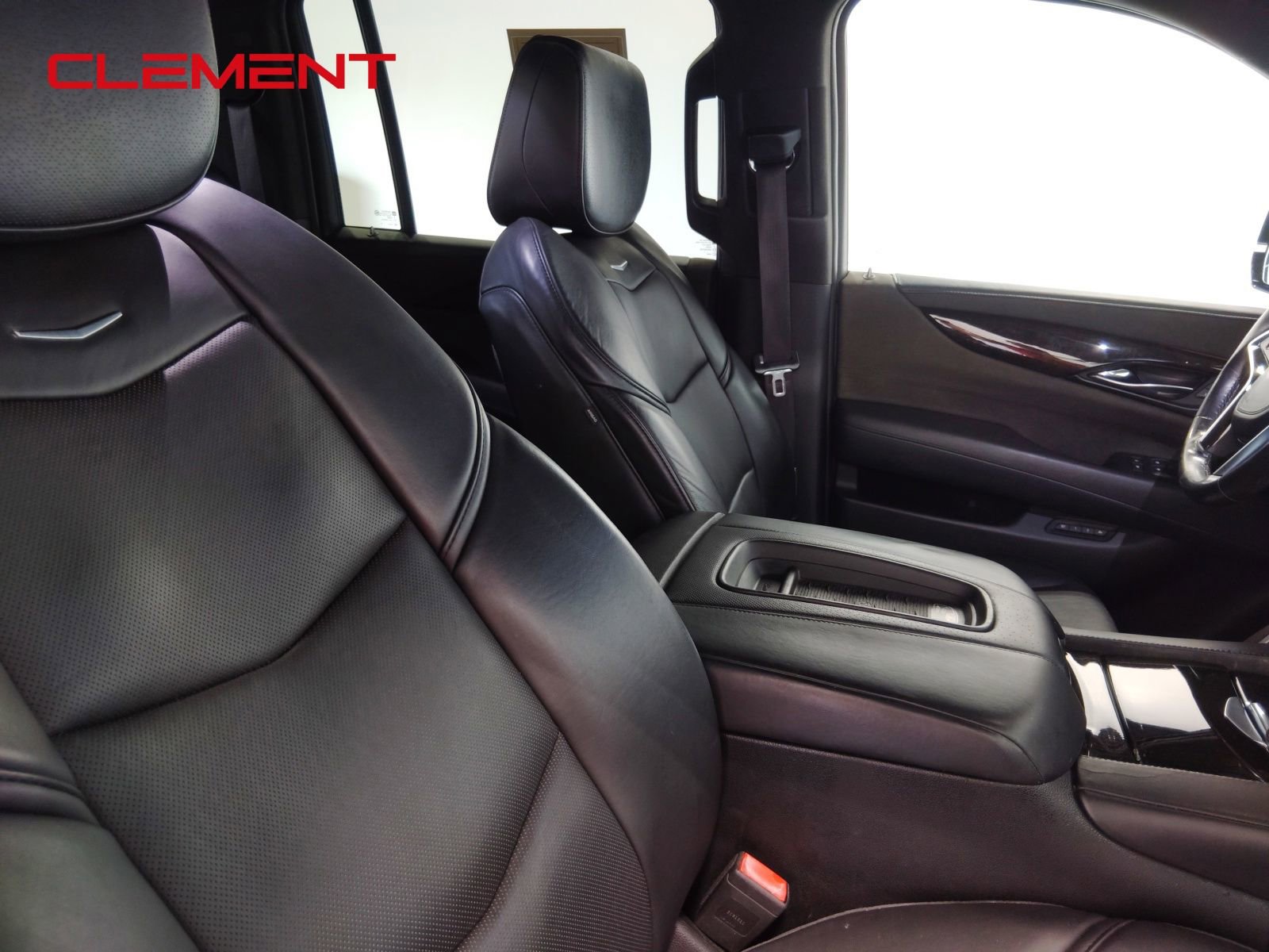 Used 2016 Cadillac Escalade ESV Platinum image 49