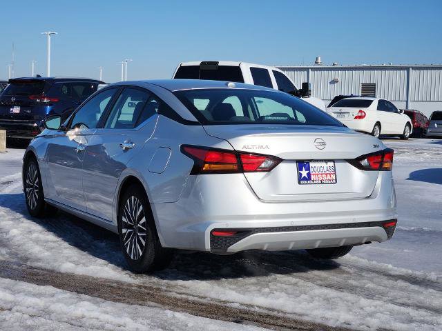 Certified 2024 Nissan Altima 2.5 SV image 4