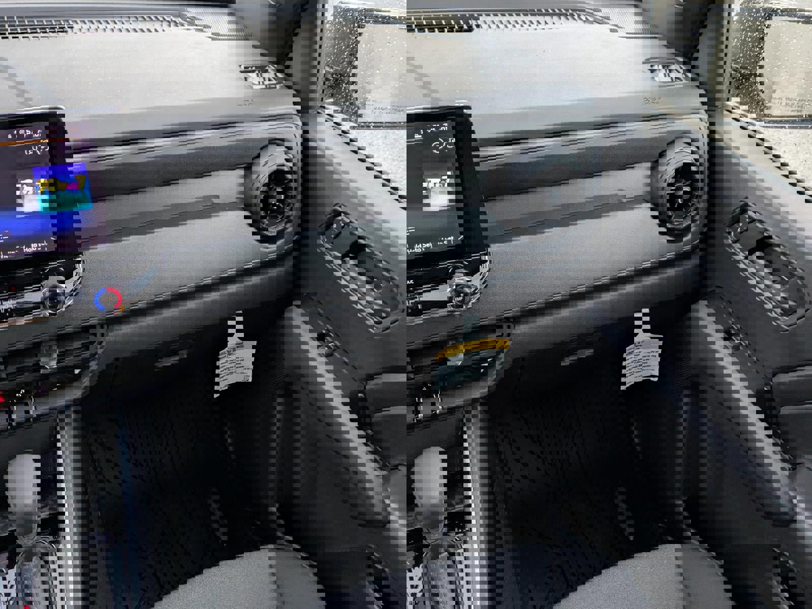 Used 2025 Chevrolet Colorado W/T image 17