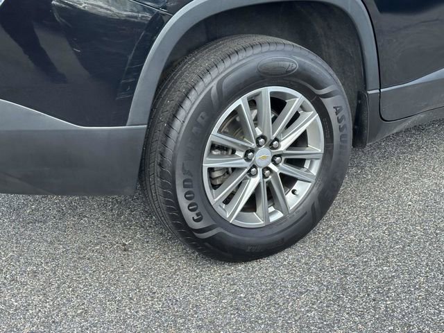 Used 2023 Chevrolet Traverse LT image 30