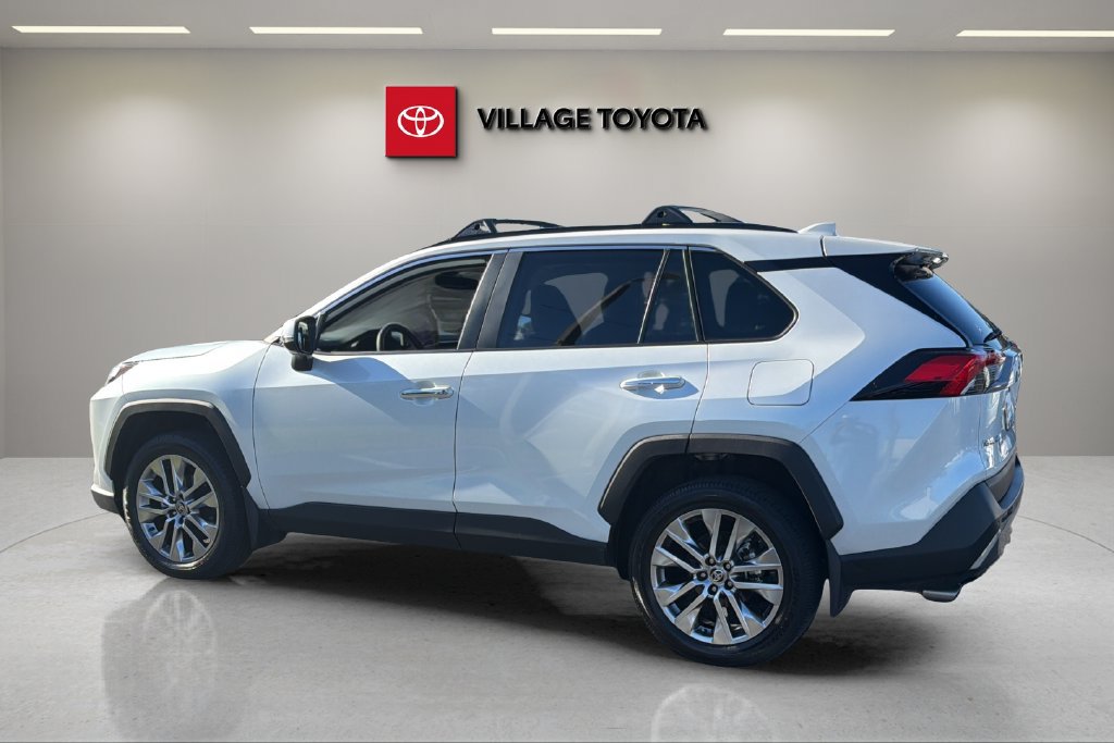 Certified 2025 Toyota RAV4 Limited w/ Advanced Technology Package FWD image 3