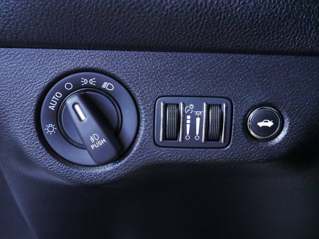 Used 2018 Dodge Challenger GT w/ Driver Convenience Group AWD/4WD image 19