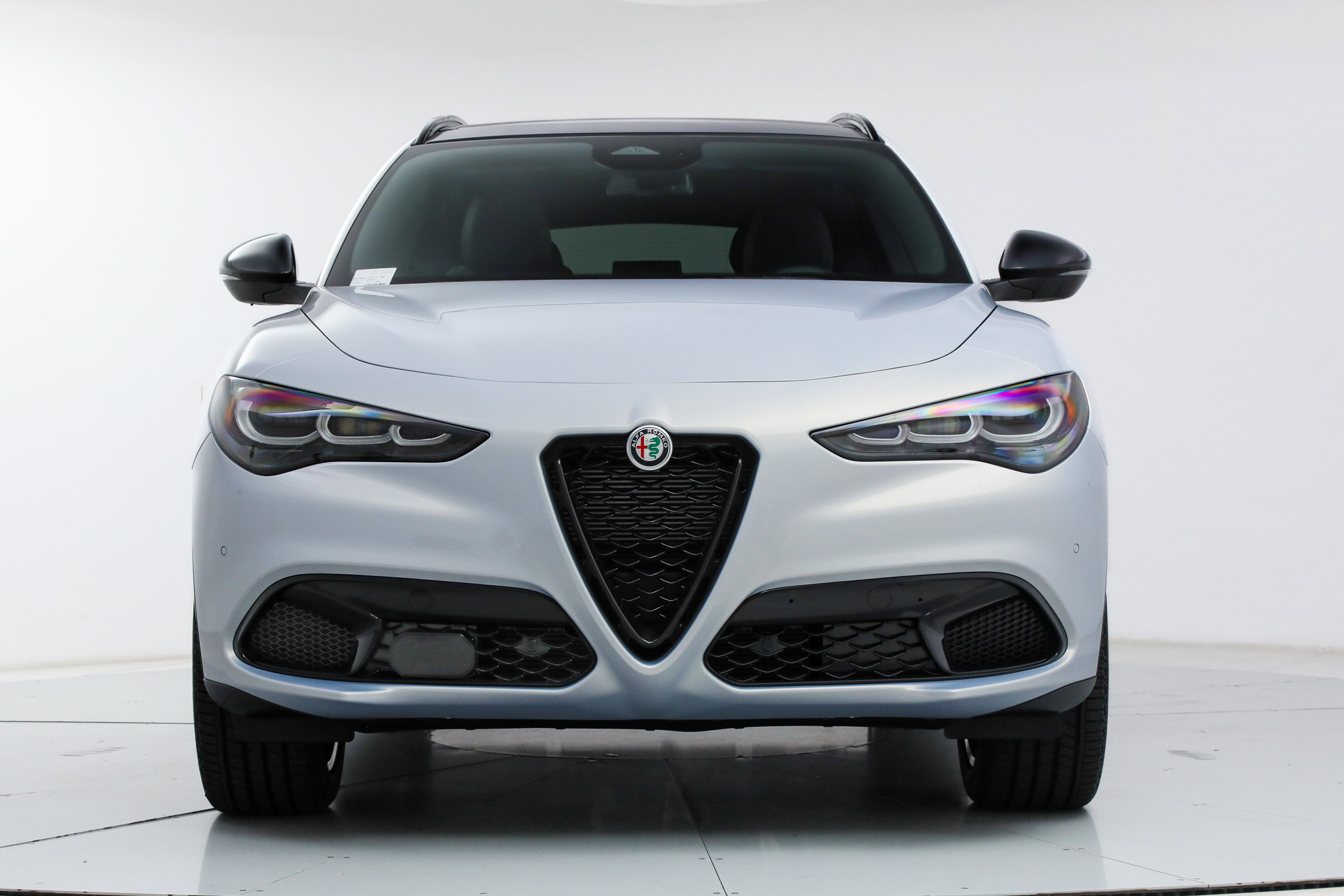 New 2026 Alfa Romeo Stelvio Sprint w/ Convenience Package AWD/4WD image 8
