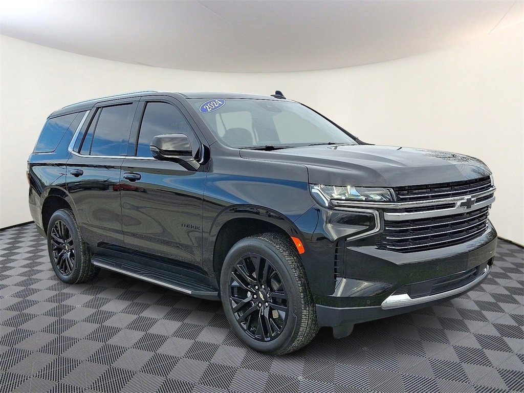 Used 2024 Chevrolet Tahoe LT w/ Luxury Package