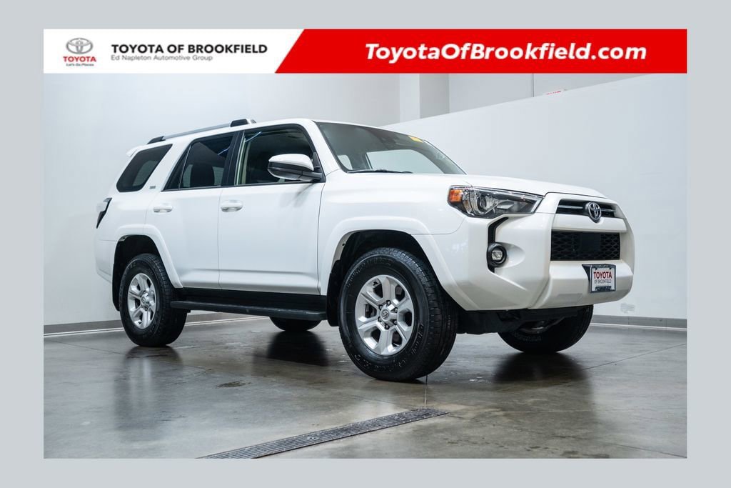 Used 2024 Toyota 4Runner SR5 AWD/4WD image 1