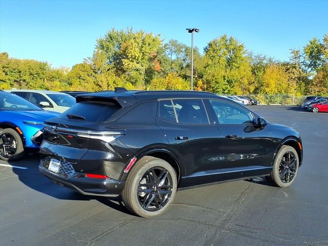 New 2026 Chevrolet Equinox EV RS w/ Active Safety Package 3 AWD/4WD image 3