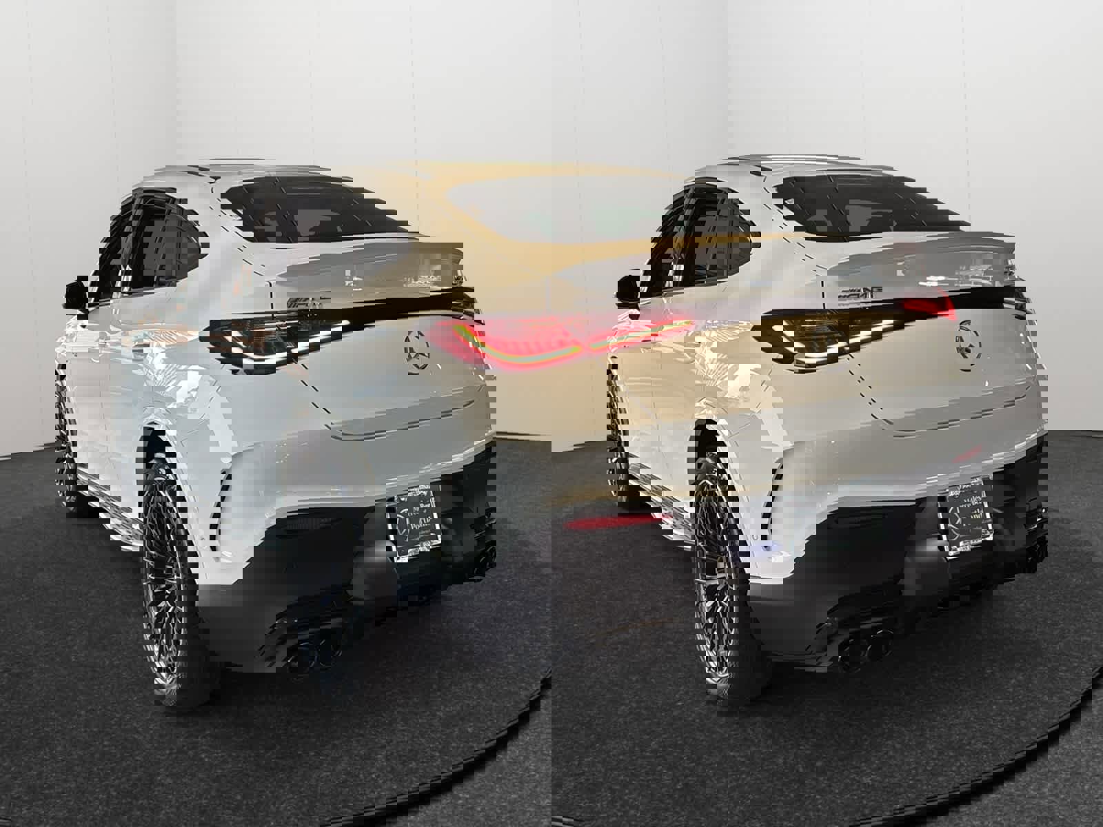 New 2026 Mercedes-Benz GLC 43 AMG 4MATIC Coupe image 6