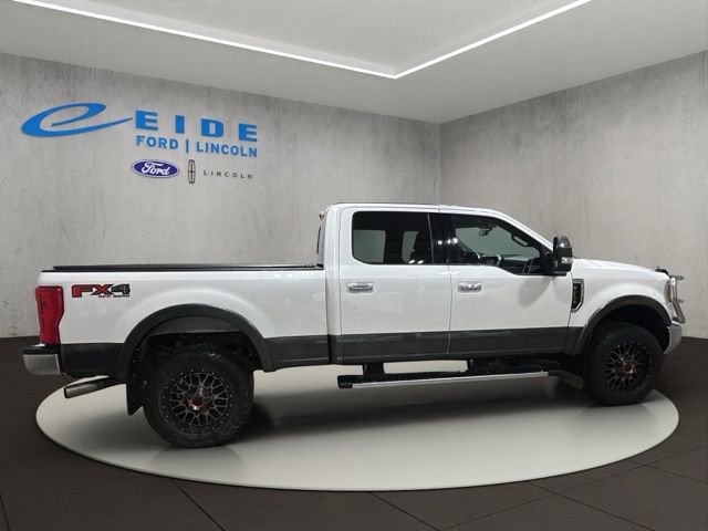 Used 2018 Ford F250 Lariat w/ Chrome Package image 7