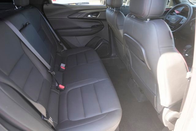 Used 2024 Chevrolet TrailBlazer RS w/ Driver Confidence Package image 15