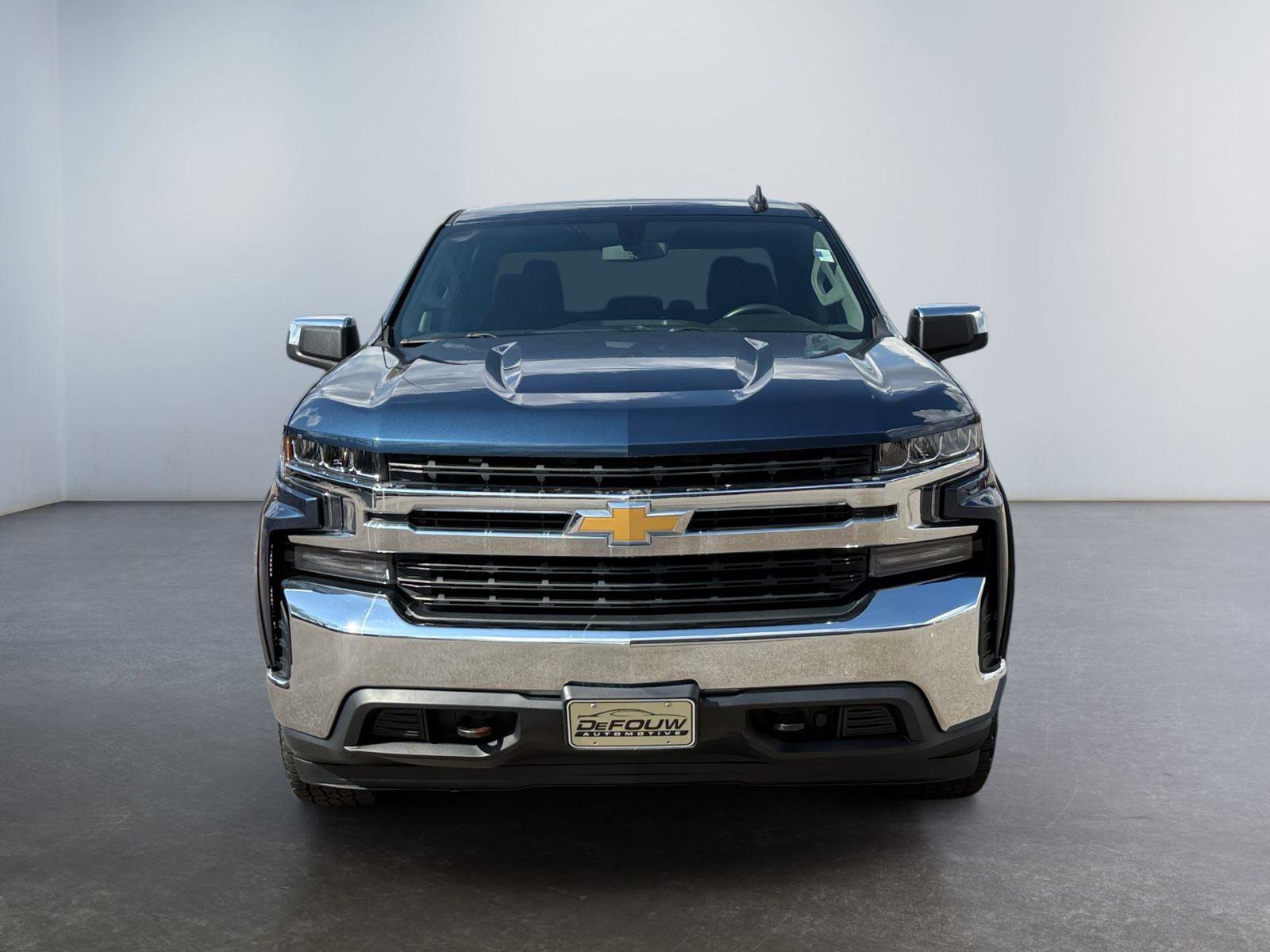 Used 2019 Chevrolet Silverado 1500 LT w/ Z71 Off-Road Package AWD/4WD image 8