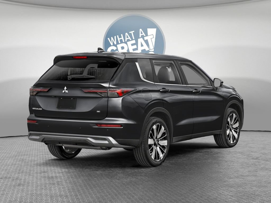 New 2026 Mitsubishi Outlander SE AWD/4WD image 2