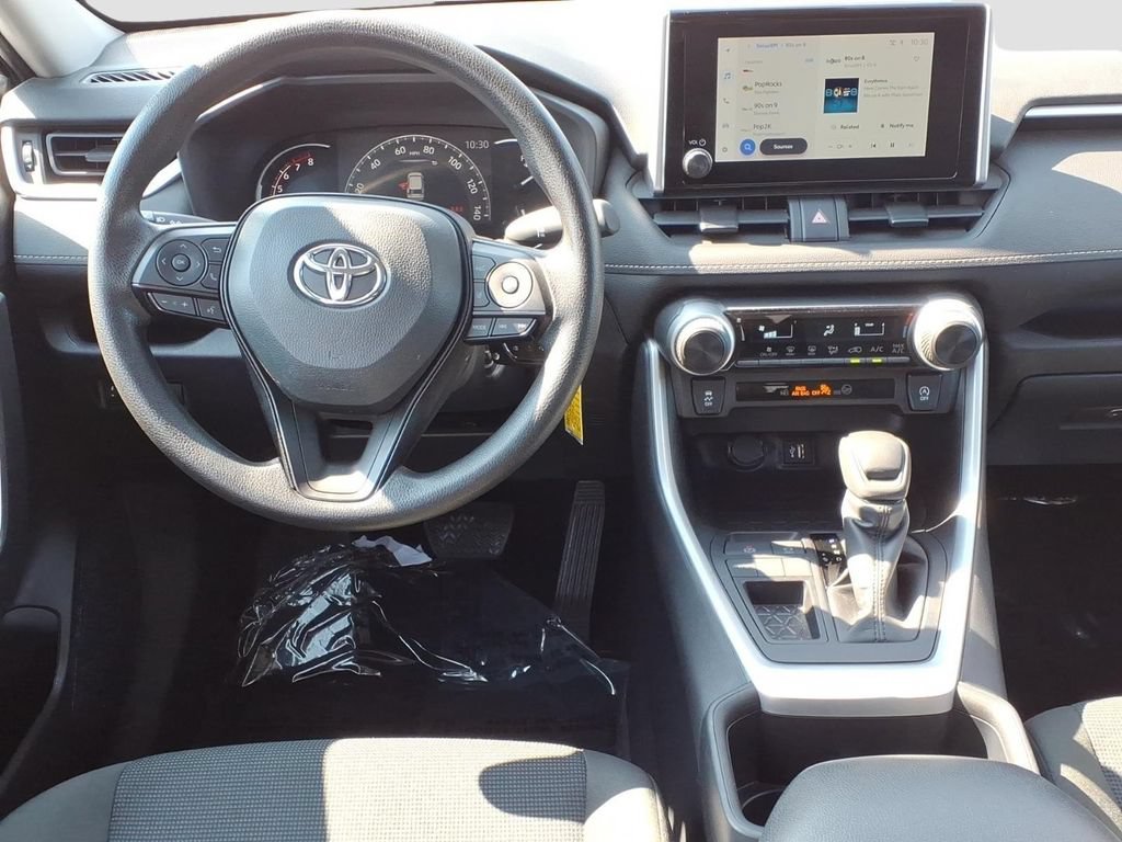 Used 2025 Toyota RAV4 LE FWD image 13
