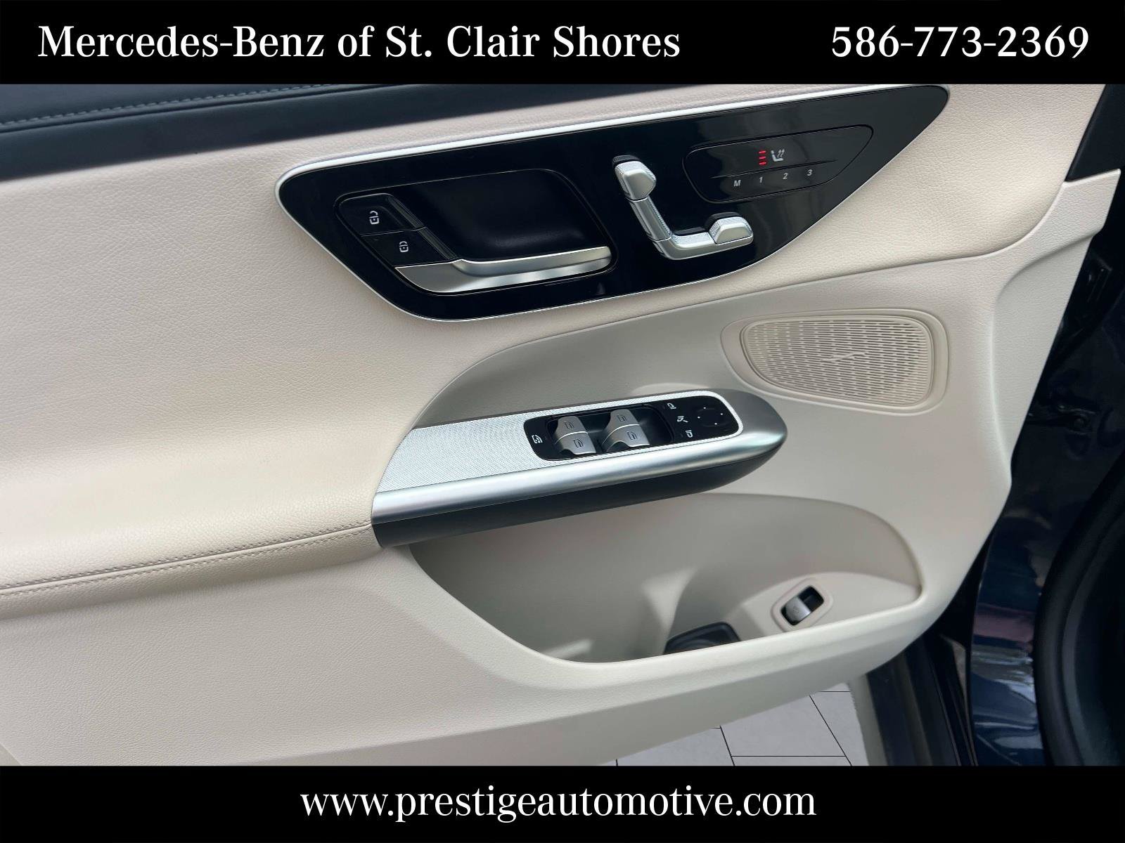 Used 2023 Mercedes-Benz GLC 300 4MATIC image 16
